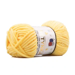 Betynka žlutá č.302 – žinylková příze na háčkování