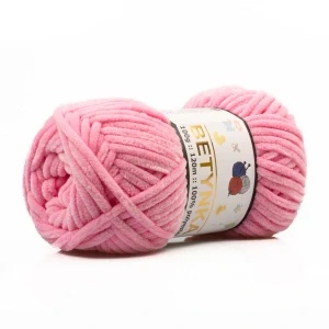 Betynka tmavě růžová č.309 – žinylková příze na háčkování